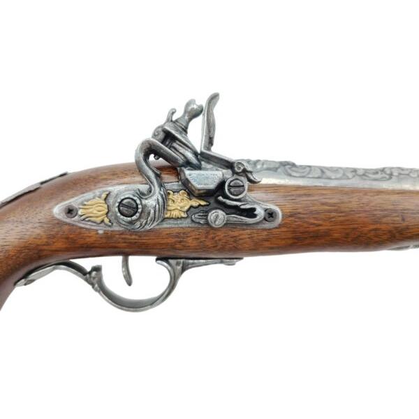 Pistol englezesc George Washington – replic&259; sec XVIIGeorge Washington personalitate marcant&259; a istoriei americane a fost comandant al Armatei Continentale în timpul R&259;zboiului de Independen&539;&259; &537;i ulterior primul pre&537;edinte al Statelor Unite ale AmericiiAceast&259; replic&259; 