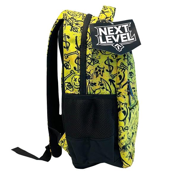 Acest ghiozdan usor si anatomic este realizat din materiale impermeabile oferind protectie impotriva intemperiilor Spatele este captusit respirabil si ergonomic asigurand confort maxim in timpul utilizariiBretelele sunt ajustabile si captusite iar pentru un plus de siguranta se pot fixa cu o catarama pe piept care include si un fluier integratGhiozdanul dispune de doua compartimente principale cu fermoare inclusiv doua organizatoare pentru pixuri si alte accesorii 