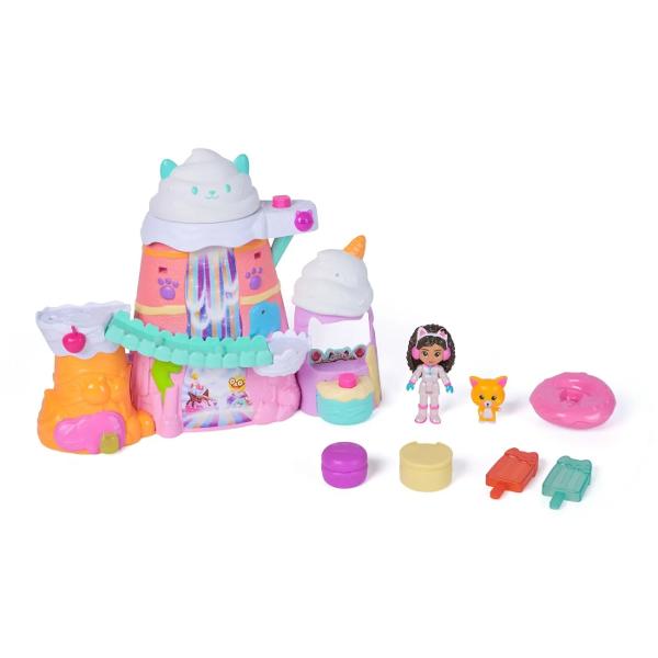 Bucura-te de magia dulciurilor si aventurilor cu setul de joaca Gabby set de joaca muntele de dulciuri inspirat din indragitul serial Gabbys Dollhouse Acest set colorat si interactiv aduce in prim-plan o lume plina de surprize dulci cascade curcubeu si personaje adorabile pregatite pentru distractie fara sfarsit Setul include 12 piese printre care figurina Gabby imbracata in costum special un prieten pisicuta si accesorii tematice care transforma fiecare moment de joaca intr-o poveste 