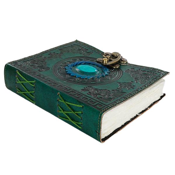 Jurnal Vintage dimensiune 175 x 125 cm coperti din piele naturala cusute manual piatra naturala inserata in coperta hartie lucrata manual din bumbac inchizatoare metalica tip ancora