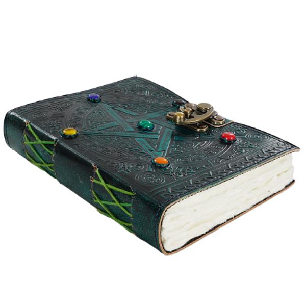 Jurnal Vintage dimensiune 175 x 125 cm coperti din piele naturala cusute manual pietre naturale inserate in coperta hartie lucrata manual din bumbac inchizatoare metalica tip ancora