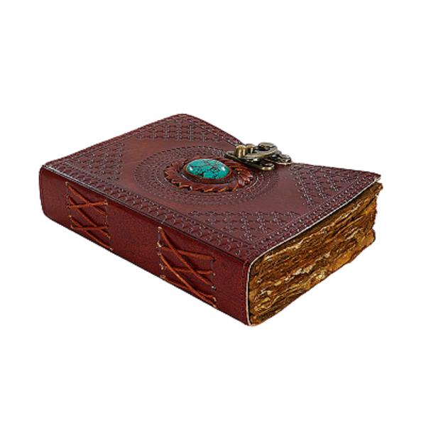 Jurnal Vintage cu piatra naturala inserata in coperta dimensiune 175 x 125 cm coperti din piele naturala hartie lucrata manual din bumbac Inchizatoare metalica tip ancora