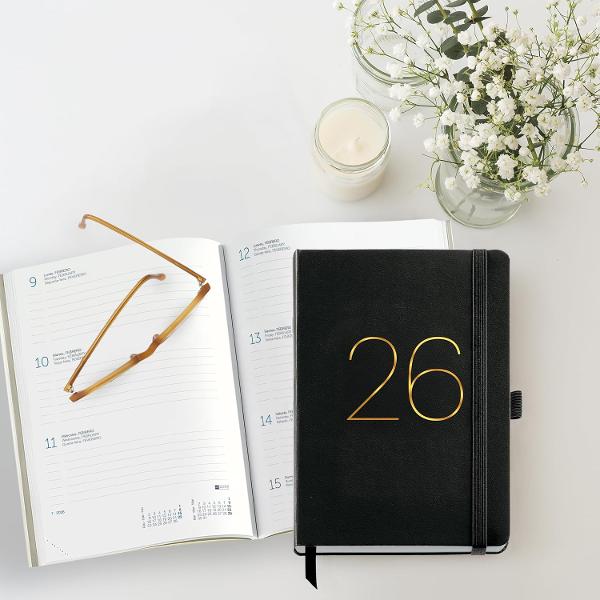 Agenda Miquelrius Plus 155x213 mm datata saptamanal Chester Black MR22672