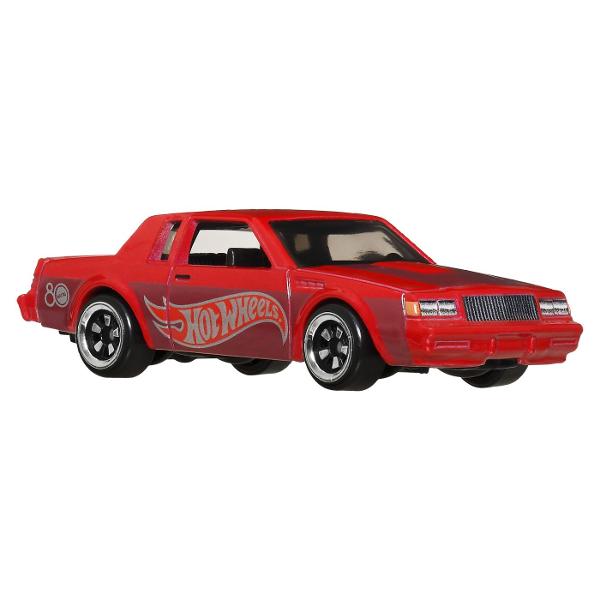 Porneste intr-o calatorie retro cu setul Hot Wheels Silver Series Colectia aduce impreuna modele emblematice ale anilor &rsquo80 si &rsquo90 recreate la scara 164 cu detalii autentice si finisaje lucioase in stilul clasic Hot Wheels Setul include masini legendare precum &rsquo82 Toyota Supra &rsquo87 Buick Regal GNX &rsquo83 Chevy Silverado BMW M3 Race Dodge Viper RT10 &rsquo89 Porsche 944 Turbo Volkswagen Golf Mk2 si Nissan Skyline GT-R R32 Fiecare vehicul 