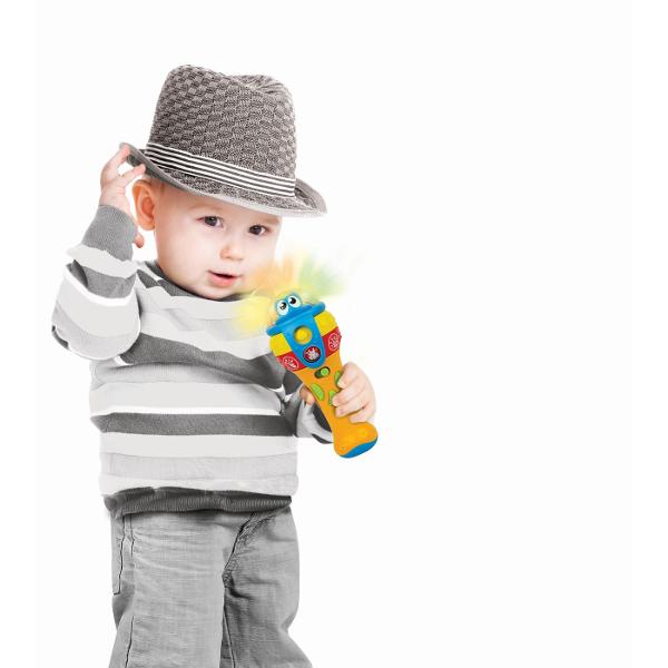 Microfonul cu sunete de animale ritmuri variate si lumini este o jucarie captivanta si educativa pentru copiii cu varsta de 12 luni si peste Proiectat pentru a stimula creativitatea si dezvoltarea auditiva a celor mici acest microfon ofera o gama larga de functionalitati interactive care ii vor fascina pe cei mici Una dintre caracteristicile distincte ale acestui microfon este varietatea sa de sunete Microfonul este echipat si cu diferite ritmuri muzicale oferindu-le copiilor posibilitatea 