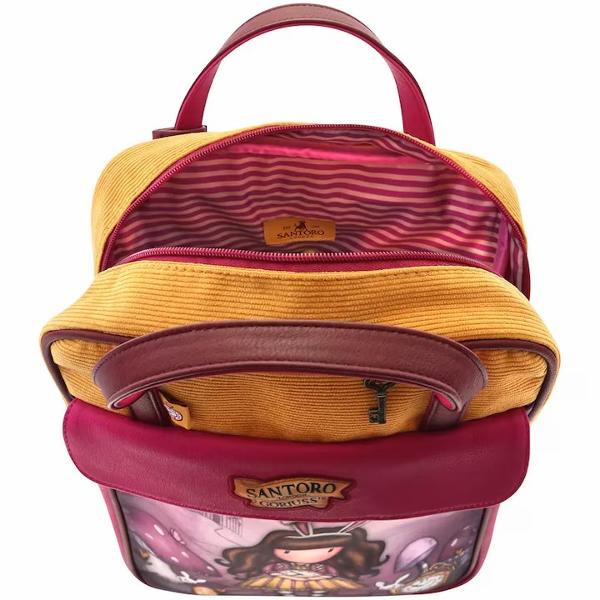 Tipul incuietorii FermoarInterior CaptusitCompartimente Buzunar interior ; Buzunar frontal ; Buzunar la spate cu fermoarDimensiuni aprox 27 x 10 x 37 cm