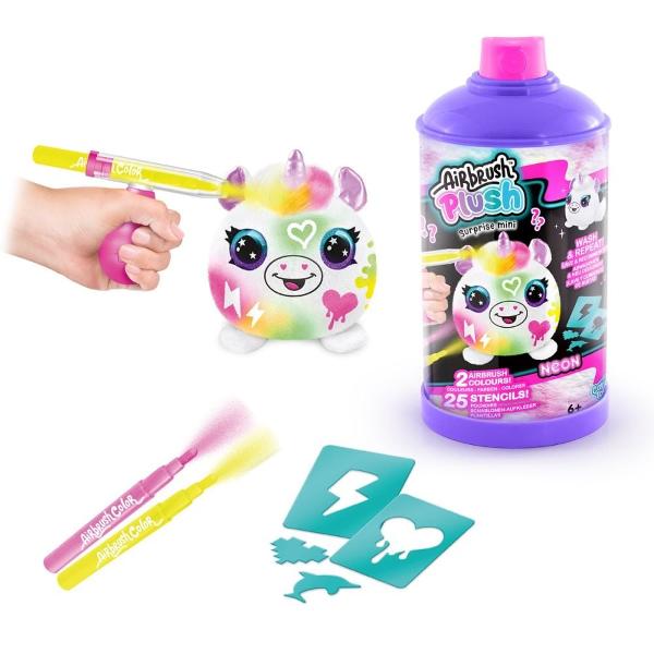 Da frau liber creativitatii cu acest mini set de colorat jucaria de plus de la Airbrush Plush Neon S2 Foloseste aerograful markerele neon stralucitoare si cele 25 de sabloane autoadezive pentru a transforma plusul intr-o capodopera unica exact dupa stilul tauDaca vrei sa schimbi designul pur si simplu spala plusul cu apa si incepe din nouIn seria Neon S2 sunt 6 mini plusuri surpriza de descoperit perfecte pentru colectionare si joaca nelimitata Creeaza personaje de 