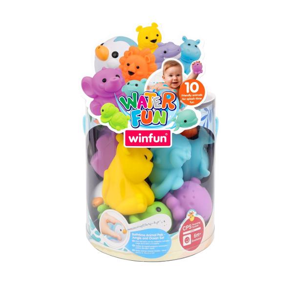 Winfun Water Fun Set Jucarii De Baie Jungla Si Ocean este un set de jucarii pentru baie conceput pentru a transforma timpul petrecut in apa intr-o experienta distractiva si educativa pentru bebelusi Setul include 10 animalute colorate moi si usor de prins special create pentru mainile mici ale copiilor Fiecare figurina poate fi stransa pentru a pulveriza apa oferind un element interactiv care stimuleaza curiozitatea si incurajeaza jocul activ Culorile vii si formele prietenoase contribuie 