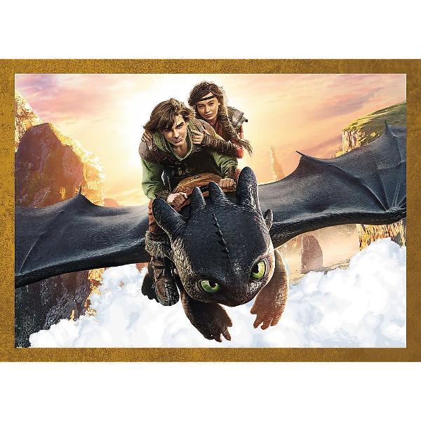 Un puzzle de calitate trebuie sa fie relaxant si distractiv Aranjarea unui puzzle constituie atat pentru copii cat si pentru adulti este o modalitate deosebita de dezvoltare a indemanarii spiritului de observatie si a concentrarii Trefl este o companie poloneza cu sediul central in regiunea Pomorze Incepand din 1985 compania a inceput sa produca puzzle-uri dezvoltand ulterior si segmentul de carti de joc si jocuri de societate In prezent Trefl este lider in Polonia si plina expansiune in 