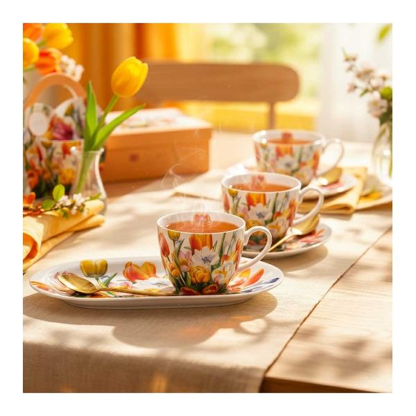 Setul pentru mic dejun &ndash; can&259; jumbo &537;i farfurioar&259; lung&259; LALELE din colec&539;ia Flower Classic este realizat din por&539;elan New Bone China caracterizat printr-o culoare alb-crem natural&259; cu o str&259;lucire delicat&259; &537;i o rezisten&539;&259; &537;i durabilitate excep&539;ionale men&539;in&acirc;nd &icirc;n acela&537;i timp lejeritatea &537;i fine&539;eaLinia este 