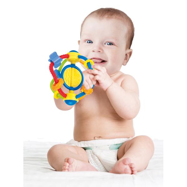 Zornaitoarea usor de prins este jucaria ideala pentru bebelusi inca de la nastere conceputa pentru a stimula dezvoltarea senzoriala si motorie a celor mici Aceasta jucarie atractiva are un design luminos si colorat menita sa capteze imediat atentia copiilor si sa-i incurajeze sa exploreze si sa interactioneze cu ea Inelele care se rotesc adauga un element interactiv incurajand bebelusii sa-si dezvolte coordonarea mana-ochi si abilitatile motorii fine Sunetele produse de zornaitoare sunt 