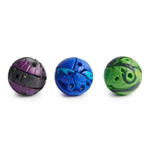 Acest set include 2 BakuganI Atac Special prin Rotire si 3 bile Bakugan de baza plus carti de joc Foloseste cardul de lansare si cordonul de lansare incluse pentru a activa Bakugan-ul rotitor Combina-ti Bakugan-ul cu ajutorul sistemului de legare a bilelor in mai multe parti Pur si simplu prinde partea de sus a personajului de partea de jos sisau inelul armei Atac Special si pregateste-te de lupta Cu cat colectionezi mai multe cu atat mai multe vei putea personaliza Foloseste 