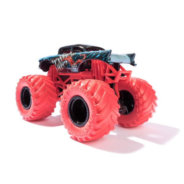 Paseste in universul plin de actiune in care Monster Jam huruie si supereroii Marvel se inalta Seria de camioane vopsite Marvel Monster Jam la scara 164 nu este doar o colectie Este un omagiu adus Universului Marvel Aceste camioane de tip monster truck inscriptionate cu simbolurile si culorile unor embleme precum Thor Captain America Iron Man Black Panther si Spider-Man aduc acasa spectacolul superputerilor si al cascadoriilor de pe stadion Cu anvelope autentice BKT si o caroserie cu 