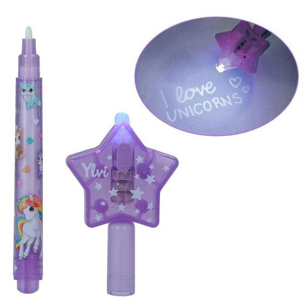 Stiloul secret Ylvi scrie cu cerneala invizibila care devine vizibila doar atunci cand este iluminata cu lumina UV a topper-ului in forma de stea Baterii incluse care nu pot fi inlocuite&nbsp;&nbsp;
