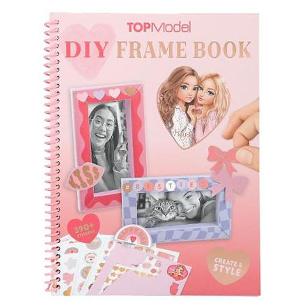 Pentru cele mai frumoase amintiri Cartea cu rame DIY include 8 rame pre-decupate pentru pliere &537;i aranjare De asemenea vin cu suporturi mici pentru format portret sau peisaj Sunt incluse 6 coli de autocolante pentru decor&nbsp;