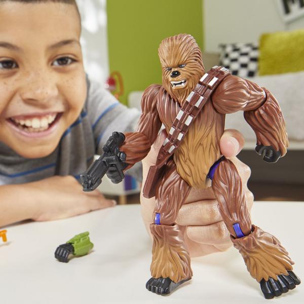 Combina si amesteca piese pentru a crea o figurina unica si personalizata Aceasta figurina Star Wars MixMashers de colectie prezinta componente care se dezasambleaza si se combina pentru a realiza o jucarie personalizata in mod unic Cu 16 puncte de conectare figurina de actiune de 12 cm este dotata cu conectori universali pentru compatibilitate si durabilitate In set sunt incluse accesorii si piese de imbunatatire pentru a-ti construi figurina in stilul tau Este o jucarie ideala pentru 