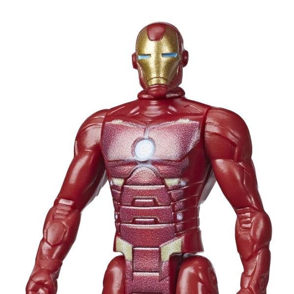 Figurina Marvel de 95 cm aduce in joaca universul spectaculos al supereroilor si este ideala pentru recrearea scenelor de actiune sau inventarea unor aventuri noi Figurina are un design inspirat de personajele emblematice Marvel cu detalii specifice si elemente articulate care permit diferite pozitii de joaca Dimensiunea compacta o face usor de manevrat transportat si integrat in colectiile de figurine ale copiilor Produsul este disponibil in mai multe modele fiecare figurina fiind 