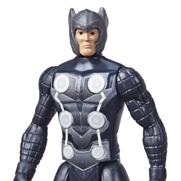 Figurina Marvel de 95 cm aduce in joaca universul spectaculos al supereroilor si este ideala pentru recrearea scenelor de actiune sau inventarea unor aventuri noi Figurina are un design inspirat de personajele emblematice Marvel cu detalii specifice si elemente articulate care permit diferite pozitii de joaca Dimensiunea compacta o face usor de manevrat transportat si integrat in colectiile de figurine ale copiilor Produsul este disponibil in mai multe modele fiecare figurina fiind 