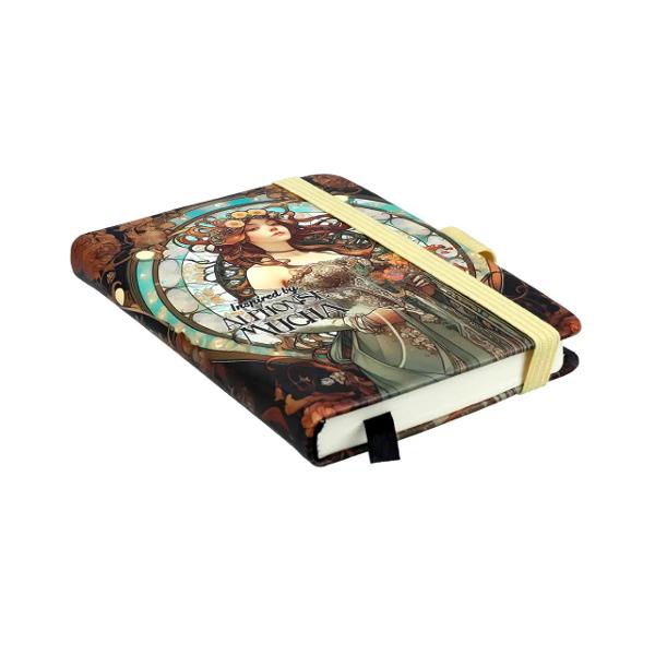 P&259;streaz&259;-&539;i ideile &537;i inspira&539;ia mereu la &icirc;ndem&acirc;n&259; cu bloc notes-ul cu pix Mucha Inspirat de universul artistic al celebrului Alphonse Mucha unul dintre cei mai aprecia&539;i reprezentan&539;i ai stilului Art Nouveau acest set de papet&259;rie &icirc;mbin&259; elegan&539;a artei decorative cu utilitatea accesoriilor de zi cu ziDesignul inspirat de 