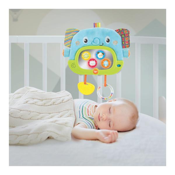 Prietenul Elefant Winfun este o jucarie semi-moale conceputa pentru a stimula simturile si a incuraja jocul interactiv al bebelusilor Cu urechi fosnitoare care produc sunete placute aceasta jucarie va capta atentia micutului tau Elefantul dispune de doua moduri de joc Modul Zi care ofera distractie prin sunete vesele si interactive si Modul Noapte care adauga melodii linistitoare pentru a crea o atmosfera calmanta inainte de culcare Jucaria include o oglinda sigura pentru bebelusi care 