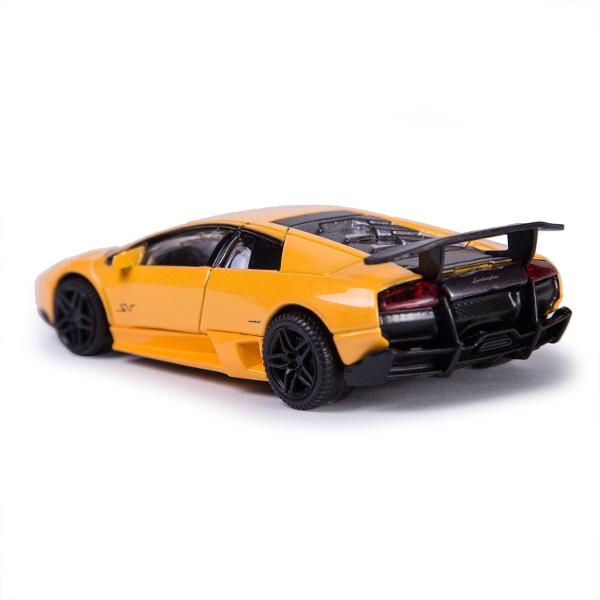 Masinuta are proportiile ideale pentru momente pline de distractie si amuzament Masinuta metalica Lamborghini Sian scara 1 la 43 are anvelope de cauciuc si un design detaliat interior-exterior realizat din materiale metalice turnate cu accesorii realizate din material plastic de calitate superioara Copilul dumneavoastra se poate juca in voie cu masina metalica Lamborghini Sian de la brandul international Rastar Nicio cursa nu este imposibil de castigat cu acesta masinuta care este o 