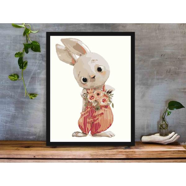 Setul de pictura pe numere&nbsp;te poate scufunda partial in lumea fanteziilor tale si iti ofera posibilitatea de a patrunde mai mult in lumea artei de a petrece placut si productiv timpul liberDe asemenea rezultatul muncii poate sa se transforme in decor pentru casa sau o ideie minunata de cadou&nbsp;Ce contine setul de pictura pe numere&nbsp;Un desen contur&nbsp;cu indicarea numarului 