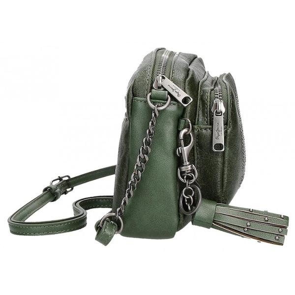 Geanta umar dama Pepe Jeans Donna 2 compartimente verde masliniu 24x16x9 cmBrand Pepe Jeans LondonCuloare verde masliniuDimensiune 24x16x9 cmMaterial piele ecologicaCapacitate 2 litri2 compartimente pentru o mai buna organizare si a transporta obiectele personale in calatorii sau plimbariGeanta are ca accesoriu un breloc detasabil care completeaza designulLungimea baretei este de aproximativ 80 cmMultiple 