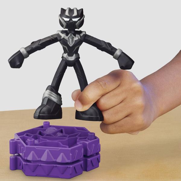 Potriviti imaginatia copiilor cu aceasta figura de actiune Play-Doh Marvel Figura de actiune flexibila de 10 si accesoriile Play-Doh le permit copiilor sa joace povesti epice Imagineaza-ti ca te lupti cu raufacatorii cu instrumente grozave si 2 cutii de compus de modelare Acest kit Play-Doh este excelent pentru cadouri pentru copii pentru fanii figurilor super-eroi activitatilor de arta si mestesuguri si jocului senzorial Acest pachet contine personajul Black Panther