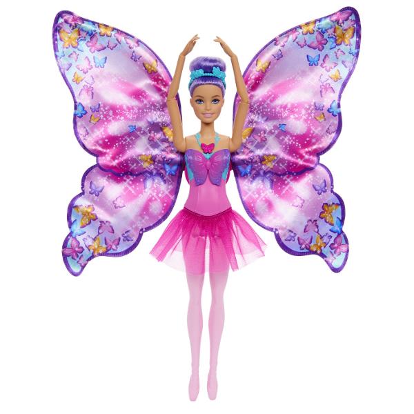 Inspiratia si imaginatia prind aripi cu papusa Barbie Dance and Flutter o jucarie uimitoare care aduce un moment magic de transformare 2 in 1 Printr-o simpla apasare a lantisorului de pe corset fusta mov a papusii se deschide ca prin magie dezvaluind aripi mari si stralucitoare de fluturePapusa Barbie are o coafura fermecatoare cu parul mov prins intr-un coc si o bentita florala care completeaza aspectul de balerina magicaCu Barbie Dance and Flutter copiii pot trece de la dansatoare la 