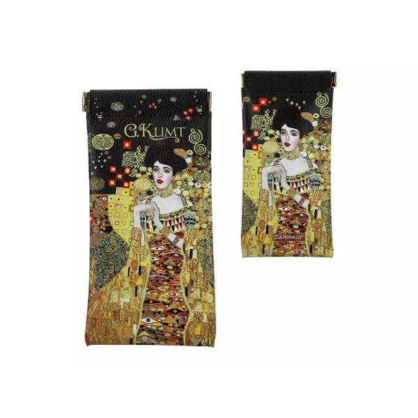 Etuiul pentru ochelari „Gustav Klimt – Adele” este o pies&259; practic&259; &537;i artistic&259; ideal&259; pentru cei care doresc s&259; îmbine func&539;ionalitatea cu rafinamentul Decorat cu imaginea celebrei opere de art&259; „Portretul Adelei Bloch-Bauer” de Gustav Klimt acest etui aduce un plus de elegan&539;&259; oric&259;rei &539;inuteDimensiuni 9x18 cm – potrivit pentru diverse tipuri de 