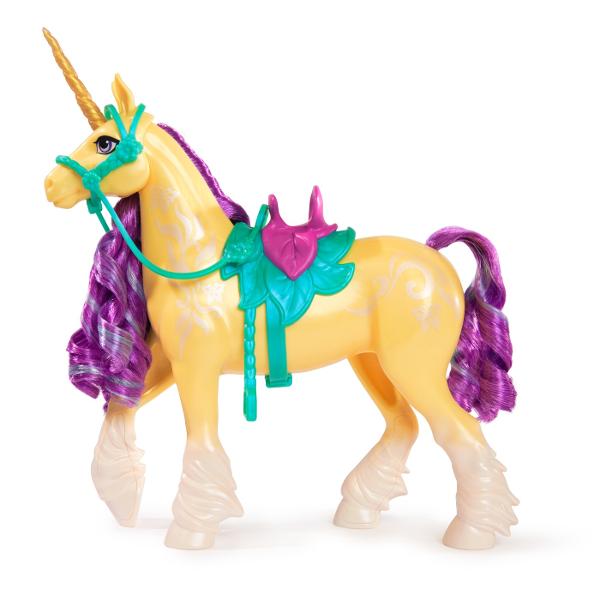 Completeaza-ti colectia de papusi Academia Unicorn cu unicornul Avei Leaf Frunzis Inspirata din serialul animat NETFLIX si din seria de carti de succes unde prietenia tine fraiele aceasta jucarie unicorn de 279 cm da viata blandului si iubitorului Leaf Frunzis Minunat de detaliat Leaf Frunzis are marcaje perlate Magia plantelor pe partea laterala un corn maiestuos si stralucitor coama si coada colorate si accesorii detasabile pentru papusa precum fraul si saua pentru un plus de 