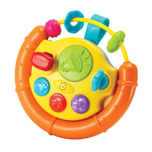 Volanul cu activitati de la Winfun este jucaria ideala pentru micii aventurieri Cu un design viu colorat si robust acest volan este usor de prins si manevrat avand un schimbator de viteze mobil care simuleaza experienta reala de condus Cele trei lumini intermitente se sincronizeaza cu efectele sonore si melodiile vesele captivand atentia copilului Inelele glisante si butonul de claxon care reda sunete autentice stimuleaza jocul interactiv si dezvoltarea abilitatilor motorii fine Volanul 