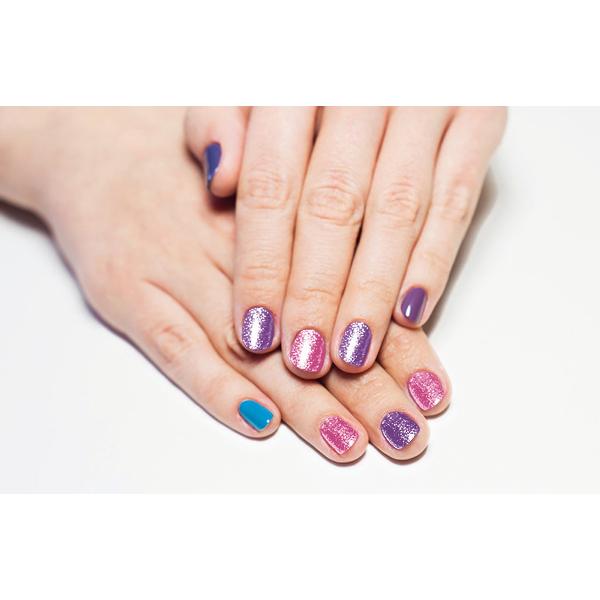 Arta unghiilor nu mai are secrete acum Tot ce ai nevoie pentru a decora creativ unghiile tale si sa creezi o manichiura perfecta Set Unghii Fantastic Crazy Chic  Look-ul perfect pentru o atitudine indrazneata si moderna Transforma-ti manichiura intr-un statement cu acest set vibrant si plin de personalitate Culori intense design nonconformist si un vibe cool tot ce ai nevoie pentru a iesi in evidenta Ideal pentru petreceri festivaluri sau orice moment in care vrei sa fii fabuloasa si 