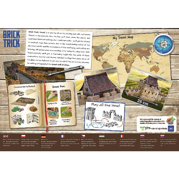 Construieste o minune a lumii cu Brick Trick Travel Marele Zid Chinezesc Calatoreste imaginar in inima Chinei si recreeaza una dintre cele mai impresionante structii din lume folosind caramizi reale si materiale naturale Setul Brick Trick Travel iti ofera ocazia sa devii constructor si sa ridici o portiune a Marelui Zid Chinezesc chiar la tine acasa Foloseste caramizi adevarate scanduri din lemn si elemente decorative din carton pentru a da viata unei constructii spectaculoase Setul 