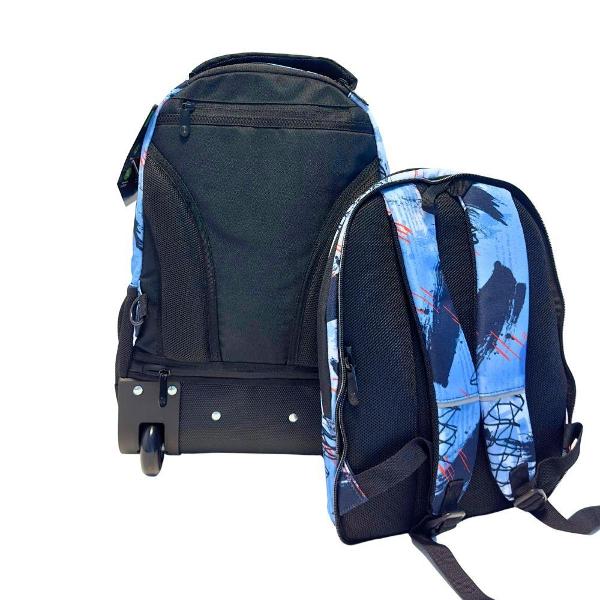 Acest rucsac usor cu forma anatomica pe roti este confectionat din materiale rezistente la apa oferind o solutie ideala pentru transportul echipamentului personal in conditii de siguranta si confort Designul sau ergonomic cu spate buretat si bretele moi ajustabile si buretate asigura o purtare confortabila pe parcursul intregii zileRucsacul are un sistem de troller cu maner telescopic si roti din cauciuc durabil ceea ce faciliteaza transportul Un buzunar impermeabil ascuns 