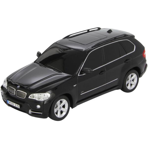 Copilul dumneavoastra se poate juca in voie cu masina cu telecomanda Bmw X5 scara 1 la 18 oferita de brandul international Rastar Nicio cursa nu este imposibil de castigat cu acesta masinuta replica oficiala cu licenta a modelului original construita cu mare atentie la detalii Masinuta are proportiile ideale pentru momente pline de distractie si amuzament avand dimensiunile in centimetri dupa cum urmeaza  275104105Masinuta functioneaza pe frecventa de 24GAlimentarea se face astfel 