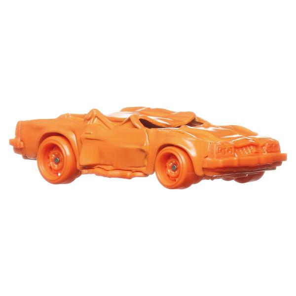 Asortimentul cu lansator de inamici de oras Hot Wheelsdispune de doi inamici preferati de copii tiranozaurul si rechinul sub forma de lansatoare grozave de masini vandute separat Atat lansatorul dinozaur Hot Wheels cat si lansatorul rechin Hot Wheels dispun de provocari grozave in care copiii trebuie sa lanseze masinile cu forta potrivita sau risca sa ramana blocati in falcile inamicului Copiii se pot juca si separat cu aceste jucarii compacte pentru super distractie la scara mai mica 