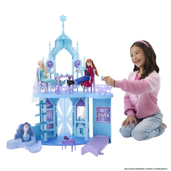 Descopera magia regatului de gheata cu setul Elsa&39s Frozen Ice Palace Acest palat stralucitor inspirat din povestea Disney Frozen le permite copiilor sa retraiasca momentele preferate alaturi de Elsa Anna si Olaf Cu peste 20 de accesorii si zona de joaca pe mai multe niveluri cei mici pot recrea scene de poveste sau inventa aventuri noi pline de farmec Palatul include lumini care se aprind pentru un efect magic si detalii fine care transforma joaca intr-o experienta de basm Perfect 