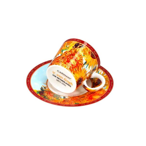 Savureaza espresso-ul tau intr-un mod artistic Aceasta ceasca din portelan de 100 ml este decorata cu celebra pictura&nbsp;Sunflowers&nbsp;a lui Van Gogh aducand culoare si frumusete fiecarei pauze de cafea Perfecta pentru iubitorii de arta si cafea combina functionalitatea cu un design elegant si inspirat din operele unui maestru al picturii