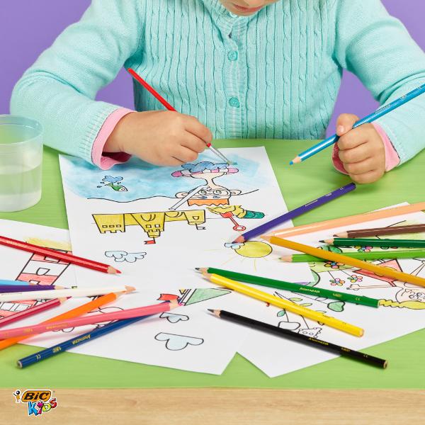 Gama de produse BIC Kids ofera instrumente de colorat special concepute pentru a oferi copiilor unelte care sunt distractive pentru ii ajuta sa creasca Aceasta cutie de creioane colorate pe baza de apa este o paleta reala a artistului multi-scop pe care copiii o pot folosi pentru a desena a culori si a picta Cand sunt scufundate in ap&259; pigmen&539;ii din plumb creeaz&259; un efect minunat de acuarela pe hartie Copiii pot intensifica efectul cu pensula nu este inclusa in pachet 