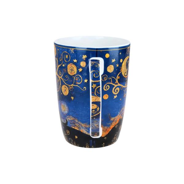 Can&259; elegant&259; din por&539;elan fin cu o capacitate generoas&259; de 600 ml inspirat&259; din stilul inconfundabil al picturilor lui Vincent van Gogh Designul artistic red&259; motive expresive &537;i culori vibrante specifice marelui pictor transform&acirc;nd fiecare moment de savurare a ceaiului &icirc;ntr-o experien&539;&259; plin&259; de inspira&539;ieCana este prev&259;zut&259; cu capac 