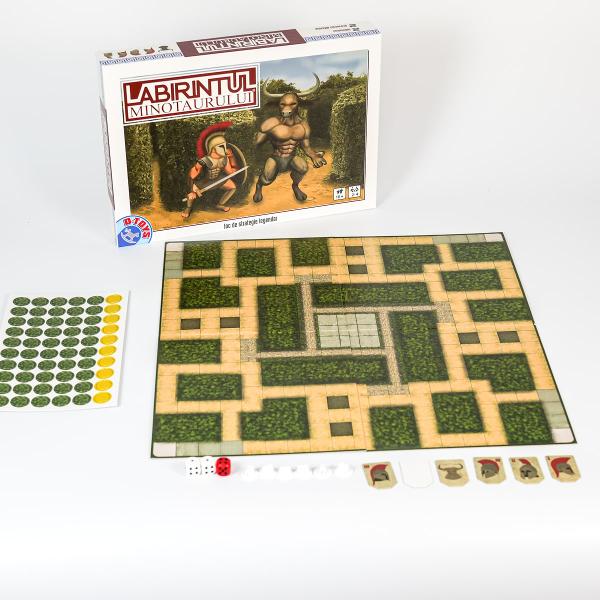 Ai un copil pasionat de legendele antice Sau vrei s&259; &icirc;l aju&539;i s&259; &icirc;nve&539;e lucruri noi &icirc;n timp ce v&259; distra&539;i de minune Alege jocul de societate Labirintul Minotaurului &537;i bucura&539;i-v&259; &icirc;mpreun&259; de o experien&539;&259; amuzant&259; &537;i educativ&259;Intr&259; &icirc;n rolul unuia dintre r&259;zboinicii eleni p&259;trunde &icirc;n labirintul fiorosului minotaur &537;i colecteaz&259; c&acirc;t mai mult 