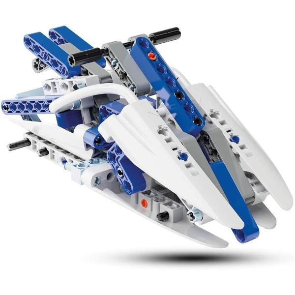 Set constructie STEM Mechanics Laboratory conceput pentru copii pasionati de tehnologie si inginerie care doresc sa descopere principiile mecanicii intr-un mod practic si distractiv Setul permite realizarea a doua modele functionale  un trimaran si o ambarcatiune  oferind o experienta educativa completa Include peste 130 de piese usor de asamblat care ajuta la intelegerea conceptelor de baza din mecanica constructie si miscare Copiii pot construi testa si reconstrui modelele dezvoltand 