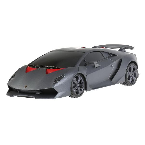 Copilul dumneavoastra se poate juca in voie cu masina cu telecomanda Lamborghini Sesto Elemento scara 1 la 18 oferita de brandul international Rastar Nicio cursa nu este imposibil de castigat cu acesta masinuta replica oficiala cu licenta a modelului original construita cu mare atentie la detalii Masinuta are proportiile ideale pentru momente pline de distractie si amuzament avand dimensiunile in centimetri dupa cum urmeaza  241165Masinuta functioneaza pe frecventa de 24GAlimentarea 