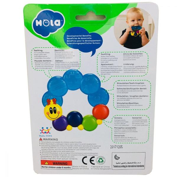 Jucariile bebe Hola Toys sunt produse special pentru dezvoltarea din primele luni ale bebelusului Ele pot servi drept jucarie pentru dentitie fiind utile pentru calmarea gingiilor iritate si umflate salivarea excesiva Formele speciale si culorile vii incurajeaza copilul sa exerseze si sa se joace stimuland astfel dezvoltarea individuala Nu contine bpa Se poate refrigera pentru 1 ora ajutand la calmarea gingiilor Este confectionata din materiale sigure si durabile