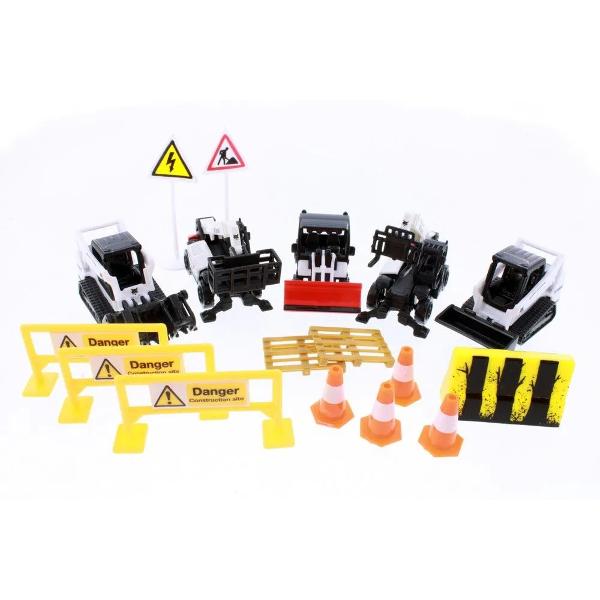 Set de joaca tematic de constructii Bobcat conceput pentru a recrea activitatile din santier si pentru a stimula imaginatia copiilor Include mai multe vehicule utilitare si o varietate de accesorii specifice realizate din metal si plastic pentru durabilitate si detalii realiste Elementele setului permit simularea diverselor operatiuni precum incarcare ridicare transport si manipulare materiale Fiecare vehicul este echipat cu componente mobile iar accesorii completeaza scenariile de 