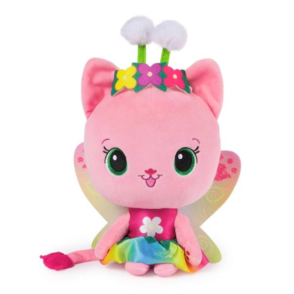 Descopera magia universului Gabbys Dollhouse cu adorabila jucarie de plus Zana Pisicuta din colectia Fairylandia un companion perfect pentru joaca si moment de poveste Cu un design delicat si culori pastelate aceasta figurina de plus impresioneaza prin detaliile atent realizate de la aripile inspirate din lumea zanelor pana la accesorii florale si expresia prietenoasa Realizata din materiale moi si placute la atingere jucaria este ideala pentru imbratisari si joaca zilnica Functia 