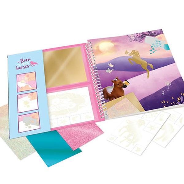 Pentru distractie nelimitata de colorat si autocolante In cartea de colorat Stick & Shine de Miss Melody puteti umple cele 12 sabloane fantastice de colorat cu culori si de asemenea puteti pune accente unice cu cele 8 foi diferite de autocolante pentru tatuaje si cele 8 folii cu sclipici diferite 24 de pagini cu motive grozave de cai si inspiratii colorate de colorat