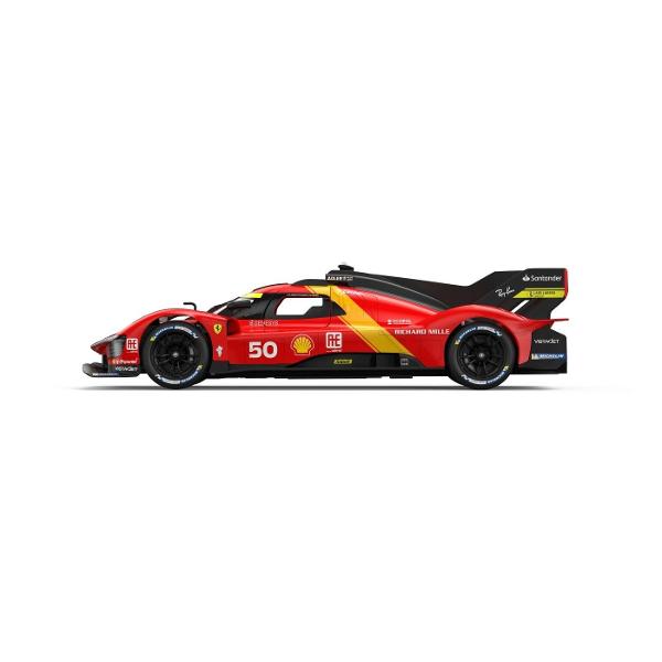 Copilul dumneavoastra se poate juca in voie cu masina cu telecomanda Ferrari 499P scara 1 la 14 oferita de brandul international Rastar Nicio cursa nu este imposibil de castigat cu acesta masinuta replica oficiala cu licenta a modelului original construita cu mare atentie la detalii Masinuta are proportiile ideale pentru momente pline de distractie si amuzament Masinuta functioneaza pe frecventa de 24GAlimentarea se face astfel  pentru masinuta sunt necesare 5 baterii tip AA  iar 