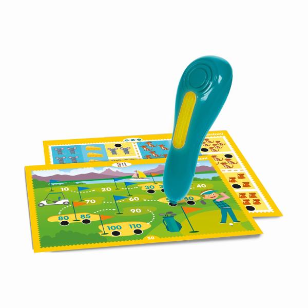 Agerino Enciclopedia Electronica este un joc educativ interactiv conceput pentru copiii cu varsta de la 5 ani in sus care transforma invatarea intr-o activitate distractiva si usor de parcurs Cu ajutorul stiloului electronic copilul poate raspunde la intrebari verifica imediat raspunsurile si descoperi informatii din mai multe domenii importante pentru dezvoltarea sa Setul include peste 500 de intrebari si 60 de activitati educative concepute pentru a-i ajuta pe cei mici sa exerseze si sa 